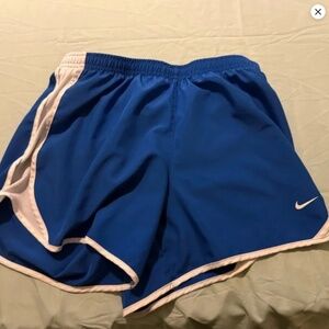 Nike Shorts, XL